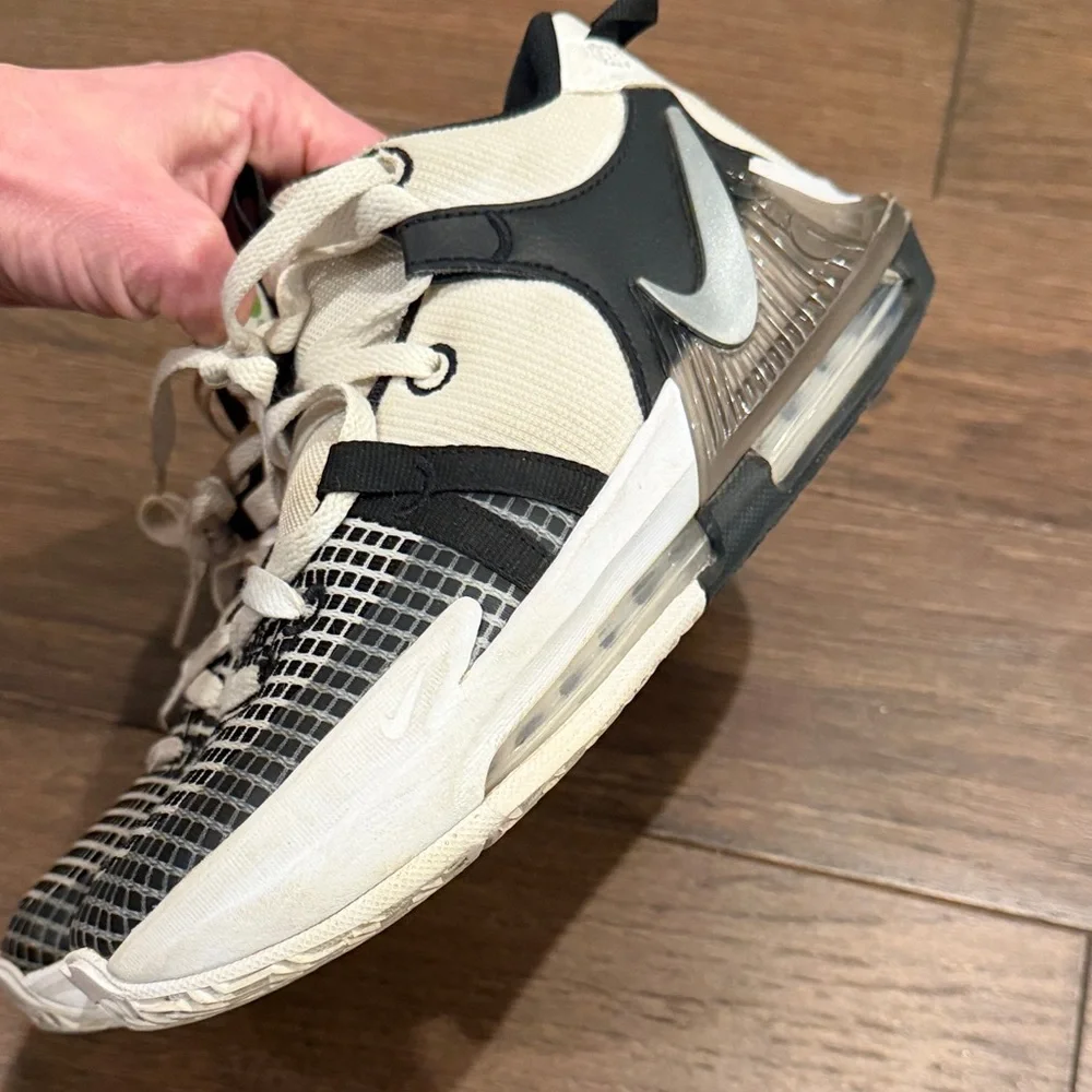 Nike classic laces